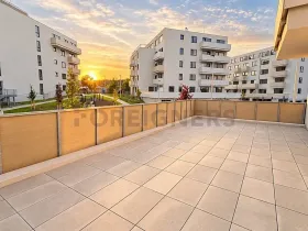 Pronájem bytu 2+kk, Kladno, Ostrovecká, 58 m2
