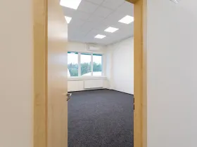 Pronájem kanceláře, Brno - Horní Heršpice, Traťová, 38 m2