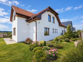 Prodej rodinného domu, Záhoří, 252 m2