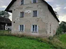 Prodej zemědělské usedlosti, Sezemice, 200 m2
