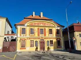 Pronájem bytu 1+1, Uhlířské Janovice, Václavské náměstí, 55 m2