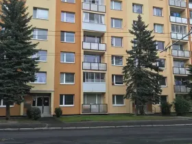 Prodej bytu 2+1, Chomutov, 17. listopadu, 62 m2