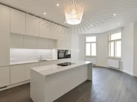 Pronájem bytu 4+kk, Praha - Vinohrady, Laubova, 137 m2