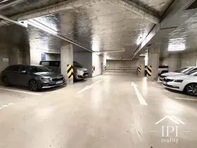 Pronájem garážového stání, Praha - Michle, V dolině, 17 m2