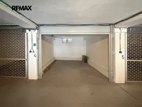 Pronájem garážového stání, Praha - Motol, Brdlíkova, 20 m2