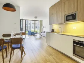 Pronájem bytu 2+kk, Praha - Smíchov, 77 m2