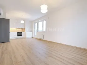 Pronájem bytu 4+kk, Praha - Kbely, Sedlářova, 91 m2