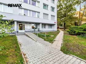 Prodej bytu 3+1, Praha - Prosek, Vysočanská, 82 m2
