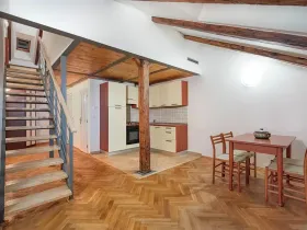Prodej bytu 2+kk, Praha - Smíchov, Plzeňská, 63 m2