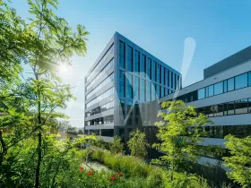 Pronájem kanceláře, Praha - Smíchov, Plzeňská, 1494 m2