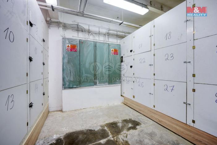 Pronájem skladu, Plzeň - Východní Předměstí, Americká, 1 m2