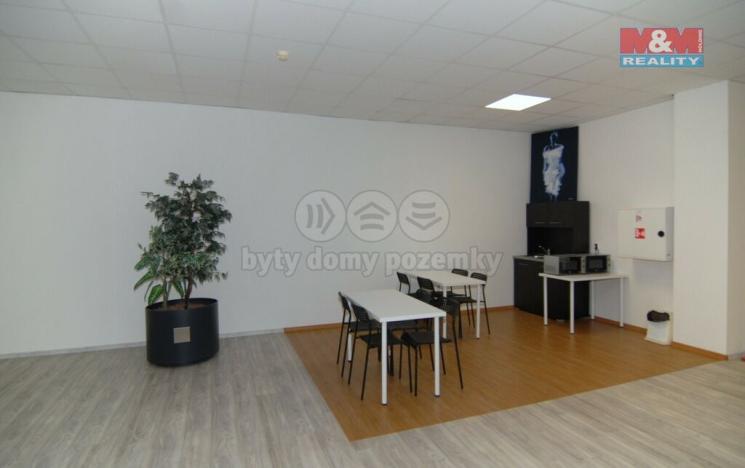 Pronájem kanceláře, Ostrava - Moravská Ostrava, Masarykovo náměstí, 110 m2