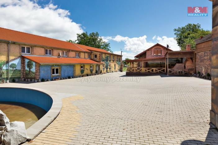 Prodej zemědělské usedlosti, Puclice - Malý Malahov, 2500 m2