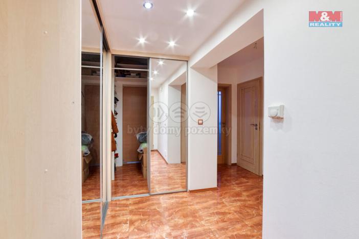 Prodej bytu 3+1, Mariánské Lázně, Hlavní třída, 92 m2