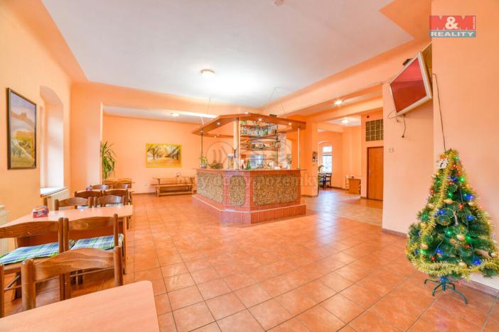 Pronájem restaurace, Cheb, 26. dubna, 100 m2