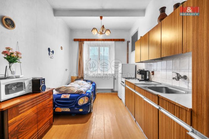 Prodej bytu 2+1, Úpice, náměstí T. G. Masaryka, 48 m2