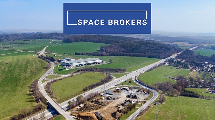 Pronájem skladu, Ostředek, 5672 m2