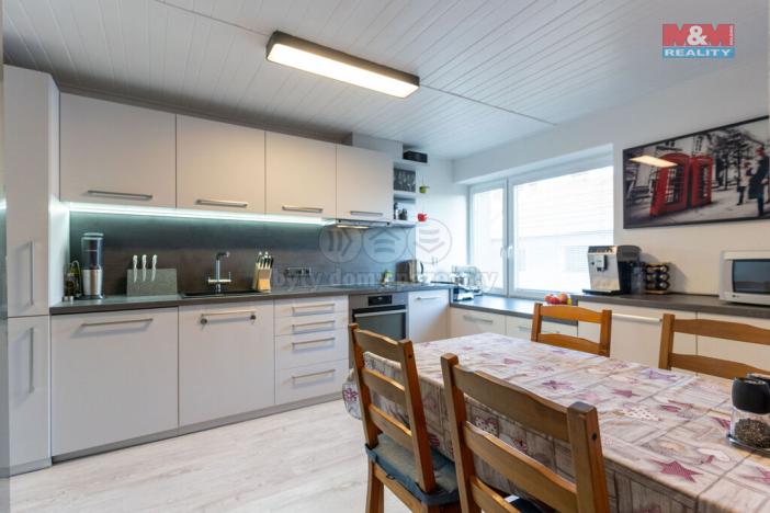 Prodej rodinného domu, Kroměříž, Myslbekova, 220 m2