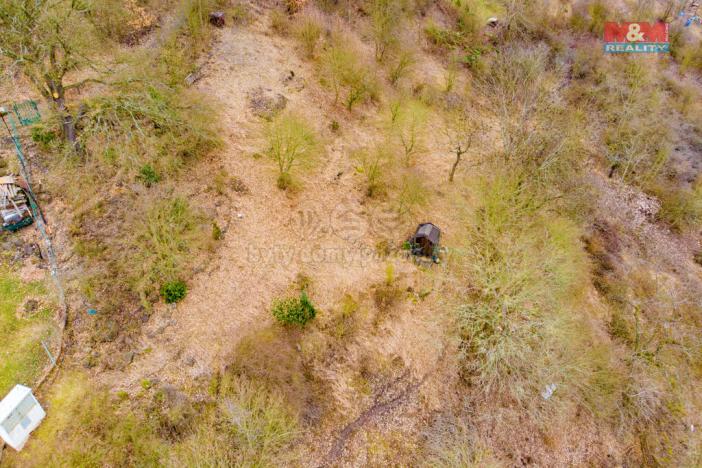 Prodej zahrady, Dolní Zálezly, 758 m2