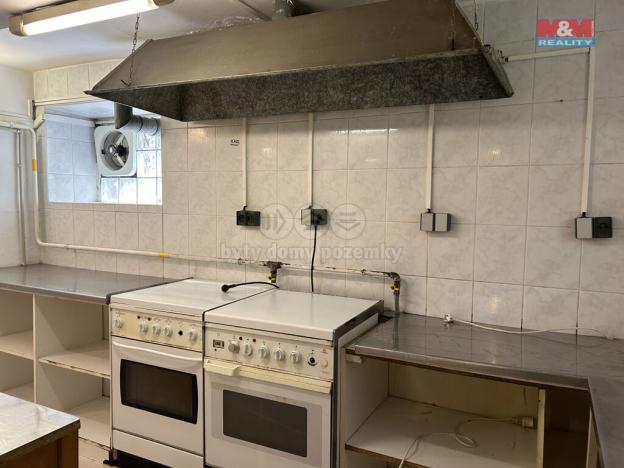 Pronájem restaurace, Hranice - Hranice I-Město, Tř. generála Svobody, 120 m2