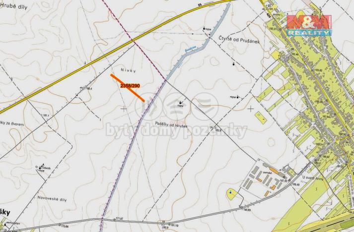 Prodej pole, Hrušky, 243 m2