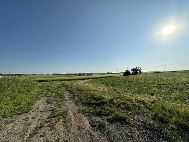Prodej komerčního pozemku, Praha - Třeboradice, Za tratí, 29191 m2