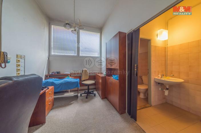 Pronájem obchodního prostoru, Karviná - Ráj, Borovského, 260 m2