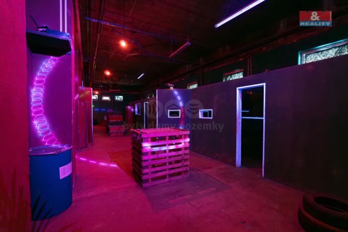 Prodej obchodního prostoru, Ústí nad Labem - Střekov, Truhlářova, 3086 m2