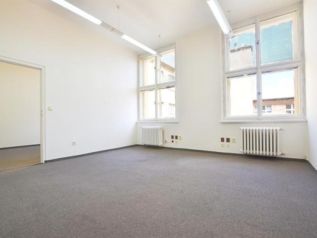 Pronájem kanceláře, Praha - Nové Město, Senovážné náměstí, 37 m2