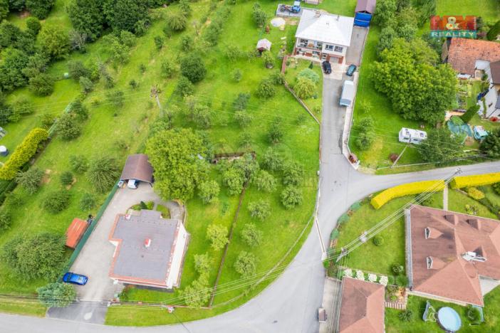 Prodej pozemku pro bydlení, Lhotsko, 924 m2