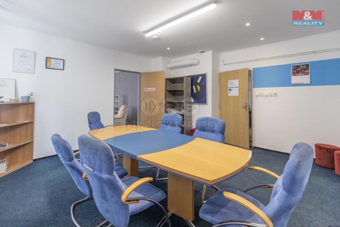 Pronájem obchodního prostoru, Frýdek-Místek - Frýdek, Slezská, 150 m2