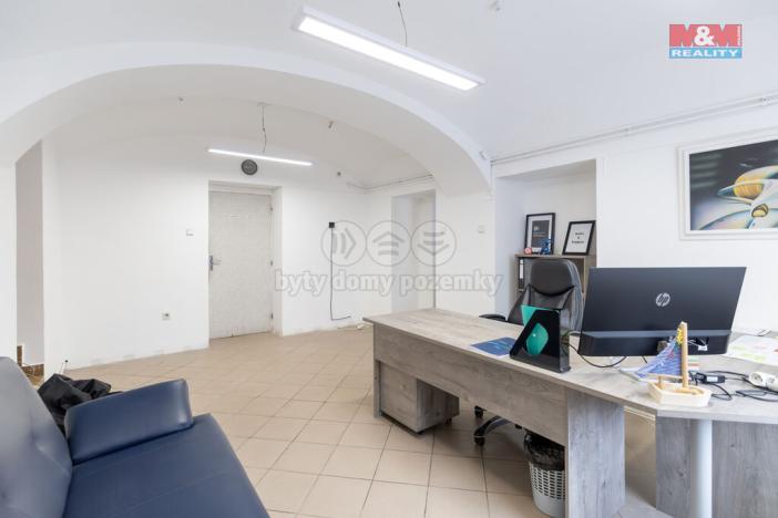 Pronájem obchodního prostoru, Frýdek-Místek - Frýdek, Slezská, 150 m2