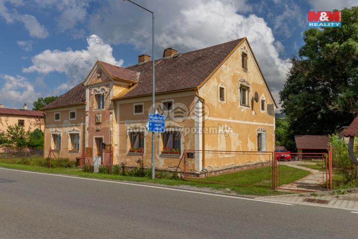 Prodej rodinného domu, Mikulovice, Sokolská, 270 m2