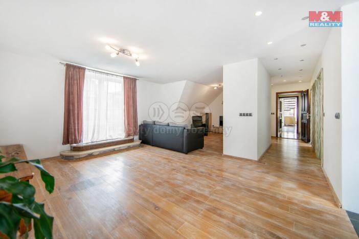 Prodej rodinného domu, Cheznovice, 269 m2