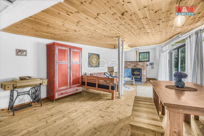 Pronájem chalupy, Dobřeň, 190 m2