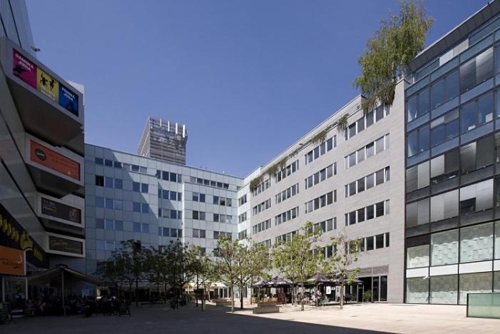 Pronájem kanceláře, Praha - Smíchov, Plzeňská, 1180 m2