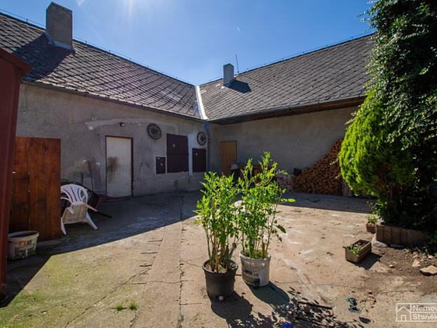 Prodej rodinného domu, Chyšky, 210 m2