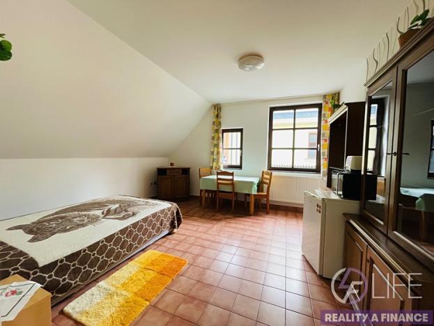 Prodej obchodního prostoru, Vrchlabí, Zámecká, 293 m2