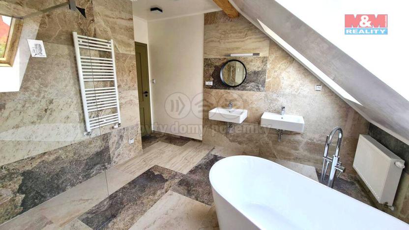 Pronájem bytu 2+kk, Chomutov, Klostermannova, 100 m2