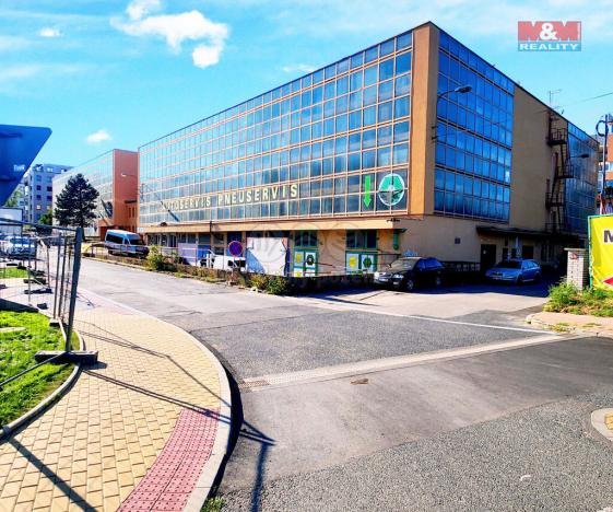 Pronájem garáže, Praha - Střížkov, Lovosická, 18 m2