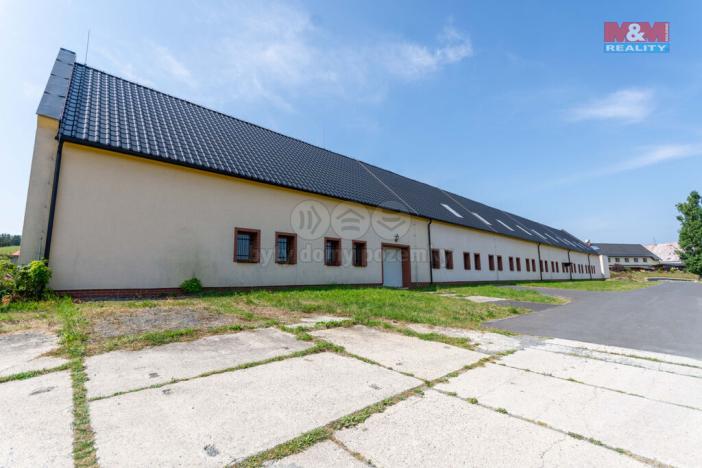 Prodej výrobních prostor, Valšov, 2000 m2
