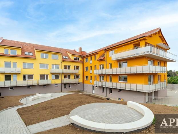 Pronájem bytu 1+kk, Uherský Brod, Horní Valy, 42 m2