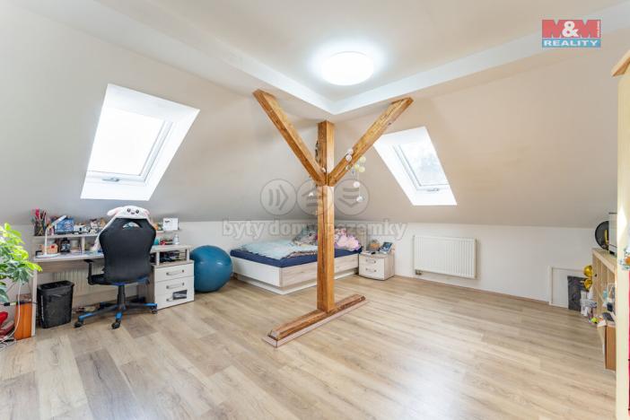 Prodej rodinného domu, Zásmuky - Doubravčany, 743 m2