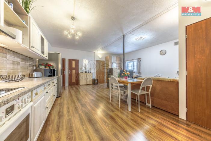 Prodej obchodního prostoru, Benešov nad Ploučnicí, Sídliště, 70 m2