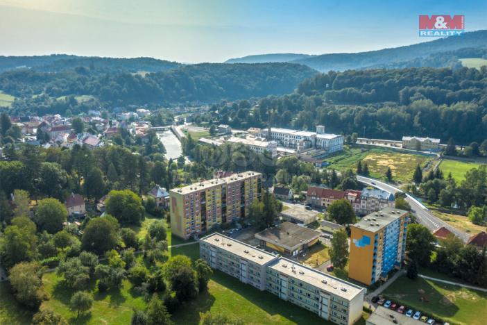 Prodej obchodního prostoru, Benešov nad Ploučnicí, Sídliště, 70 m2