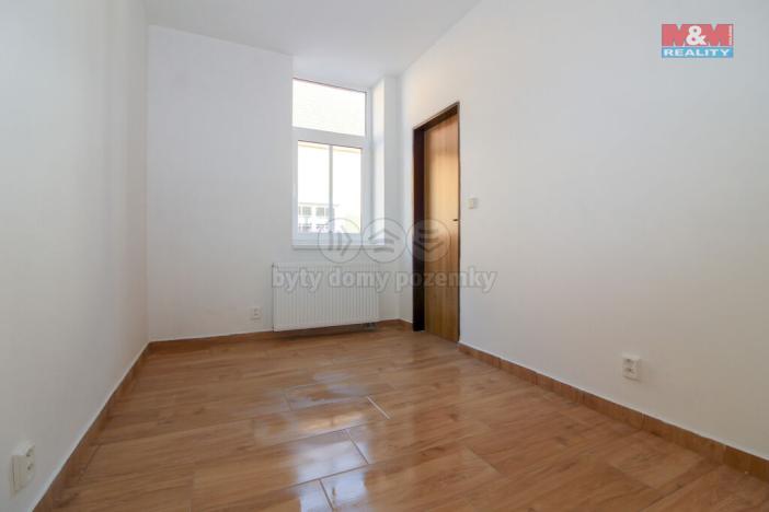 Prodej rodinného domu, Peruc - Radonice nad Ohří, 400 m2