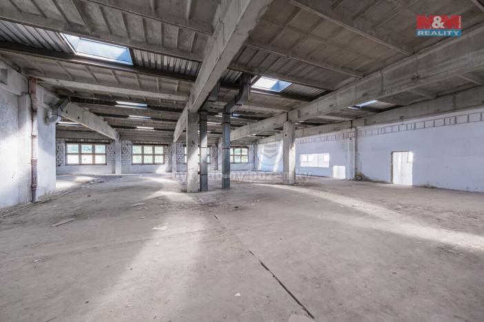 Pronájem skladu, Tochovice, 5693 m2