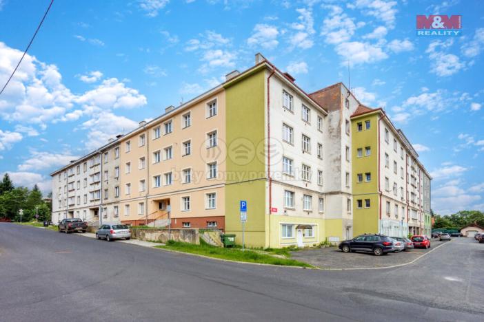 Prodej bytu 3+1, Karlovy Vary - Rybáře, Nad Dvorem, 78 m2