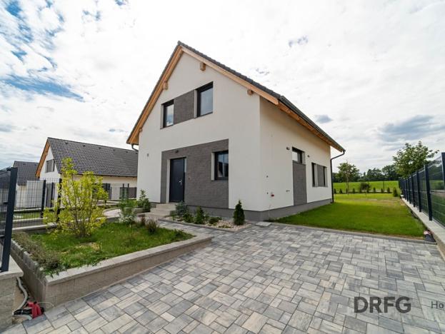 Prodej rodinného domu, Dříteč, 220 m2