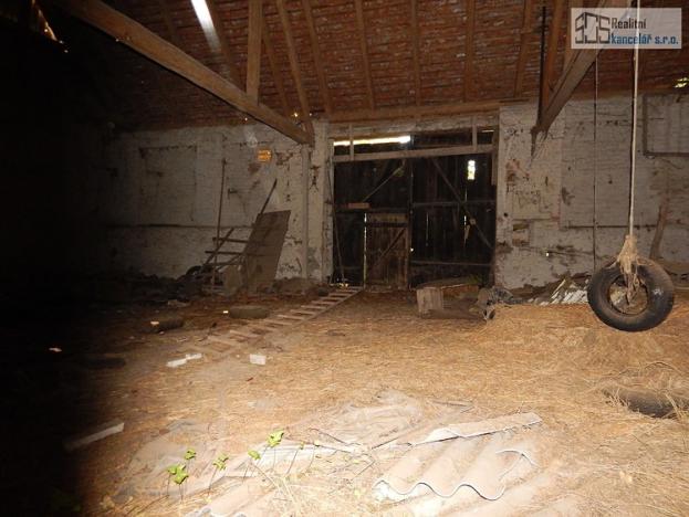 Prodej pozemku pro bydlení, Medlice, 3024 m2